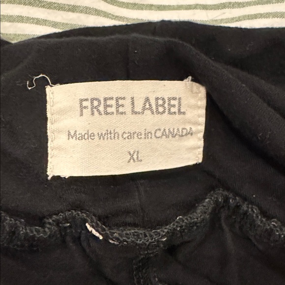 🇨🇦Free Label Sunday Pant - Picture 5 of 5